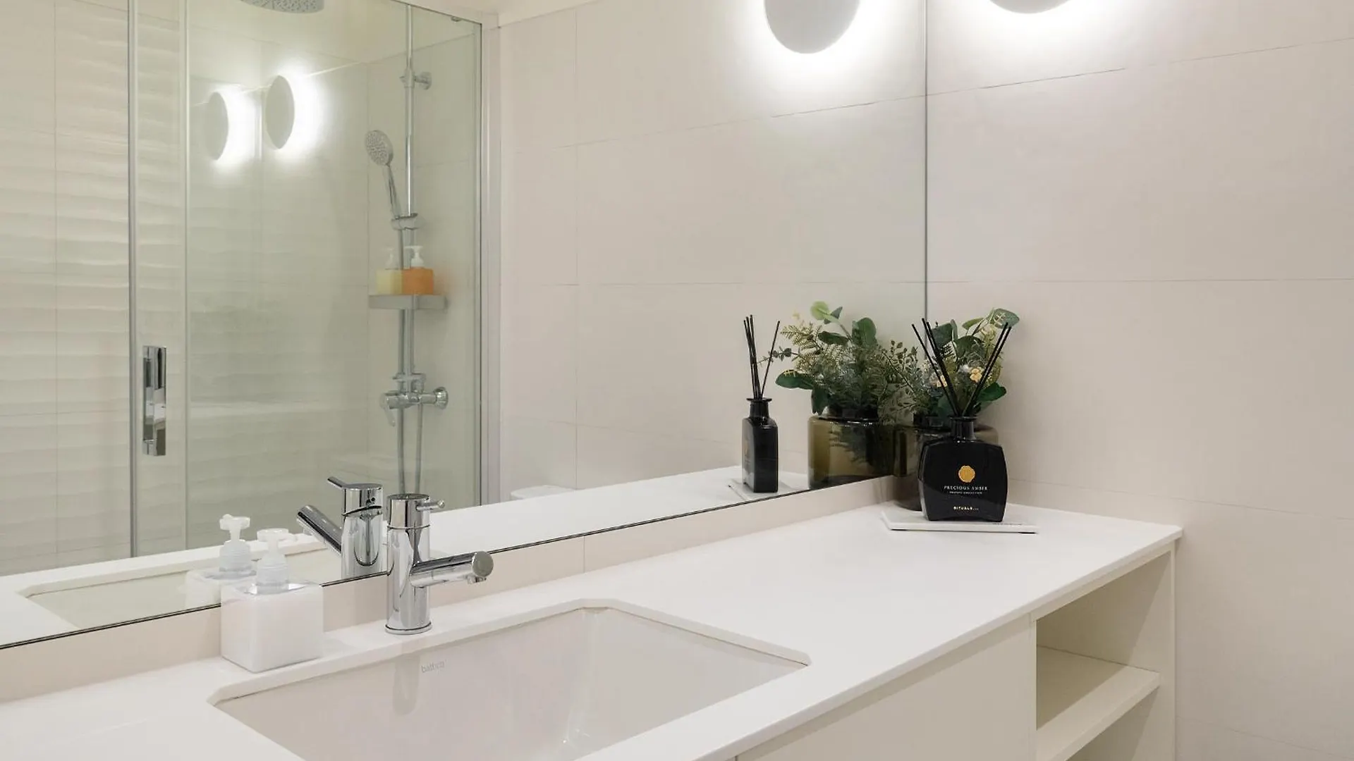 Whome Modern & Elegant Apartment In Central リスボン